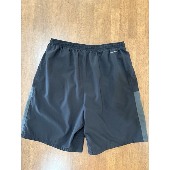 Nike Dri-Fit Men’s Training Shorts Black Gray Athletic XL Lightweight Breathable - Picture 3 of 11